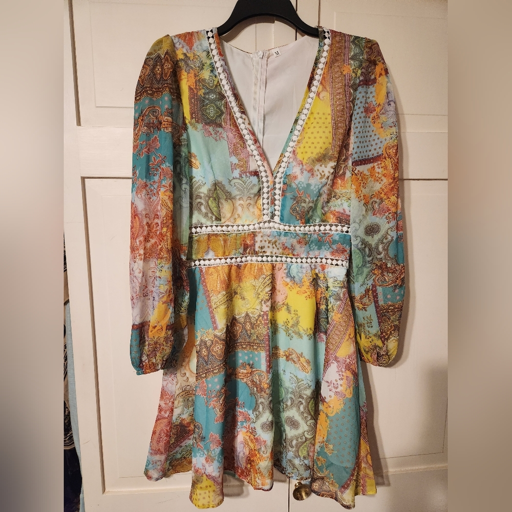 Cute boho dress, size medium